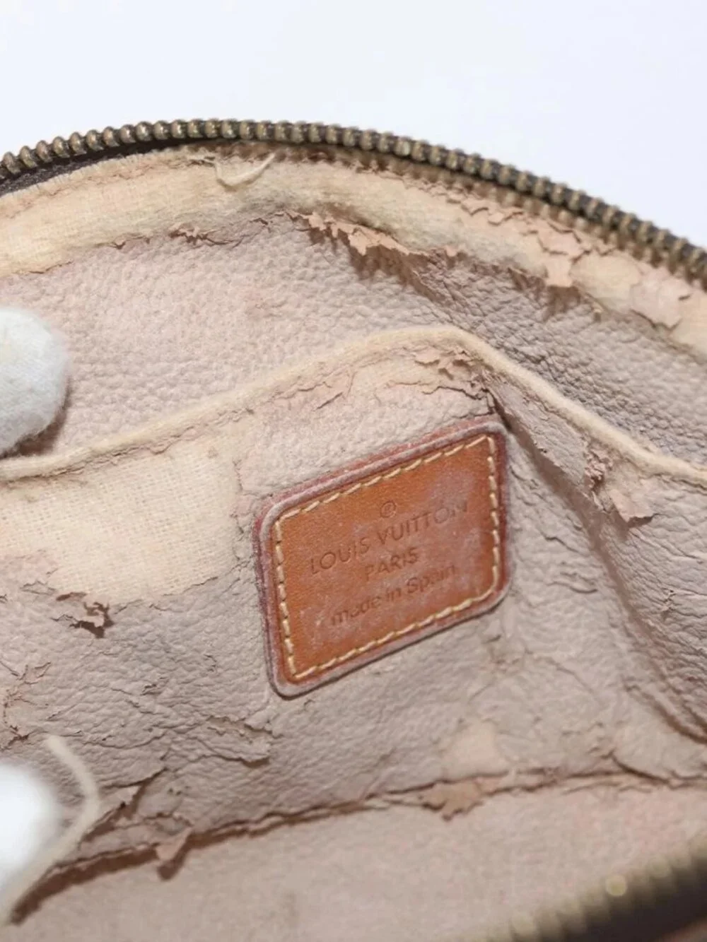 LOUIS VUITTON Monogram Pochette Cosmetic PM Pouch M43998 LV Auth 172493